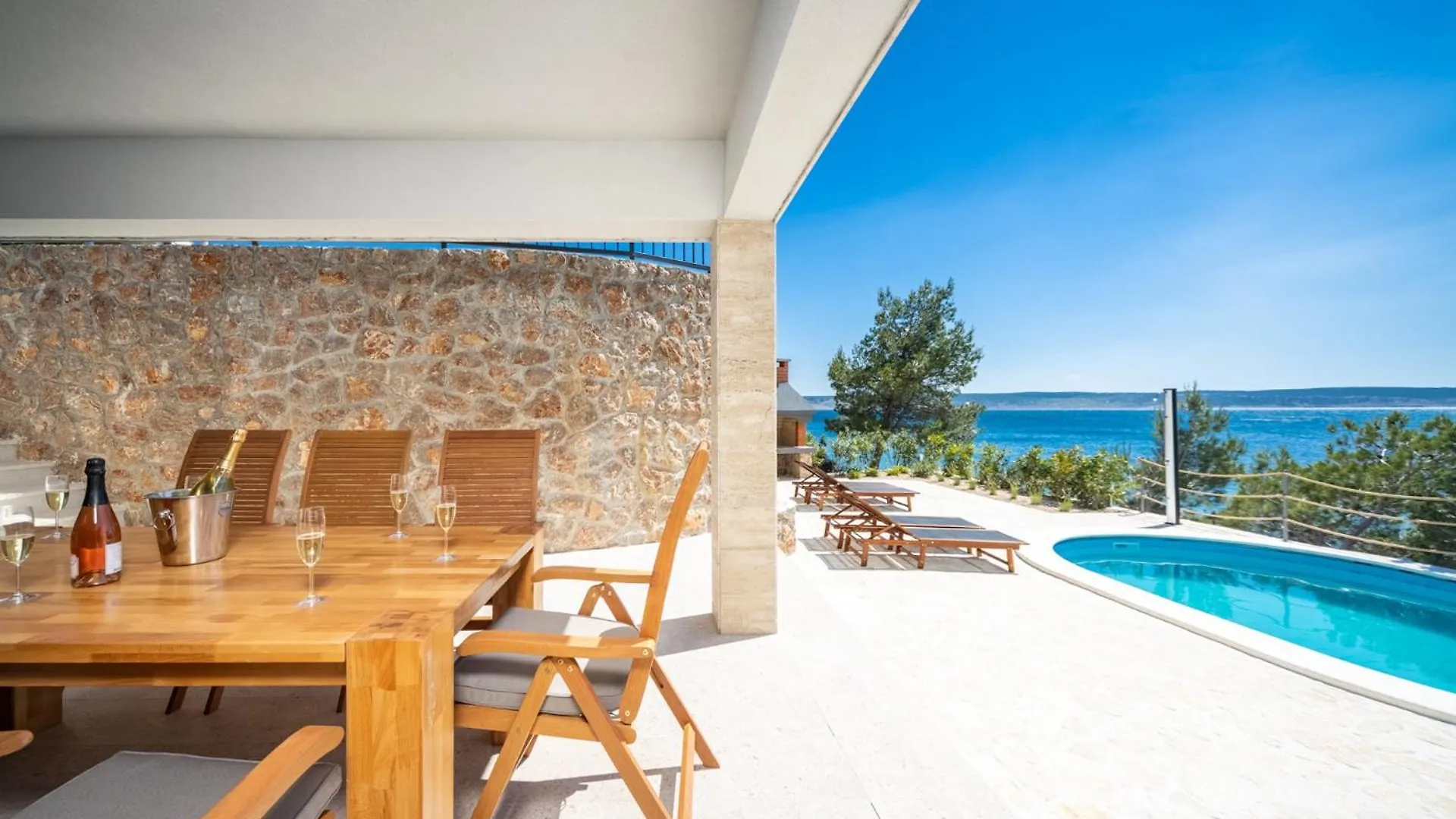 Villa Poseidon Starigrad Paklenica Croazia